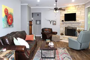 1736 Sully Ct, Stephenville, TX 76401 - Photo 5