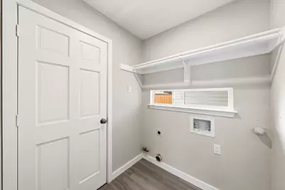 813 Creek Valley Road, Mesquite, TX 75181 - Photo 23