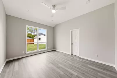 813 Creek Valley Road, Mesquite, TX 75181 - Photo 17