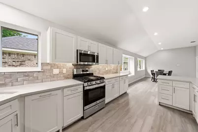 813 Creek Valley Road, Mesquite, TX 75181 - Photo 9