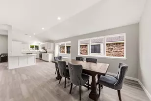 813 Creek Valley Rd, Mesquite, TX 75181 - Photo 15