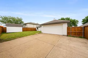 813 Creek Valley Rd, Mesquite, TX 75181 - Photo 27