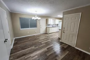 127 Cooper St, Cedar Hill, TX 75104 - Photo 7