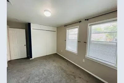 4000 Walker Street, Dallas, TX 75211 - Photo 5