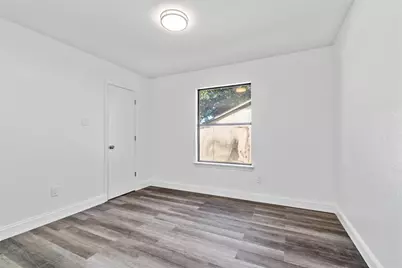 5326 Creek Valley Drive, Arlington, TX 76018 - Photo 7