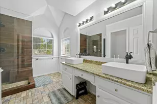 107 Montreal Dr, Hurst, TX 76054 - Photo 13