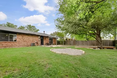 5321 Strickland Avenue, The Colony, TX 75056 - Photo 17