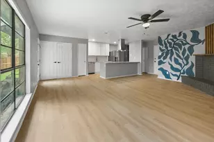 5321 Strickland Ave, The Colony, TX 75056 - Photo 3