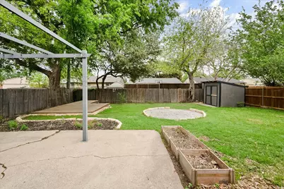 5321 Strickland Avenue, The Colony, TX 75056 - Photo 19