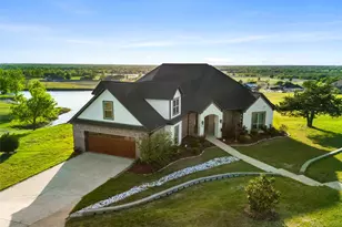 110 Eagles Roost Cir, Ennis, TX 75119 - Photo 3