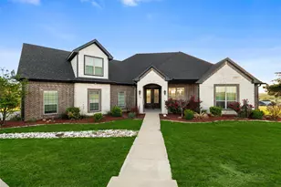 110 Eagles Roost Cir, Ennis, TX 75119 - Photo 5