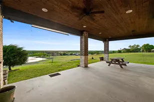 110 Eagles Roost Cir, Ennis, TX 75119 - Photo 35