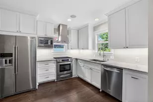 4009 Prescott Ave, Dallas, TX 75219 - Photo 9