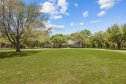 1904 Oak Ridge Trail, Bridgeport, TX 76426 - Photo 5