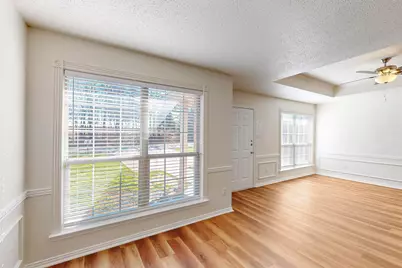 404 Truman Street, Arlington, TX 76011 - Photo 9