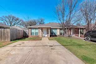 404 Truman St, Arlington, TX 76011 - Photo 3