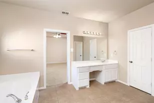 2801 Branch Oaks Dr, McKinney, TX 75072 - Photo 17