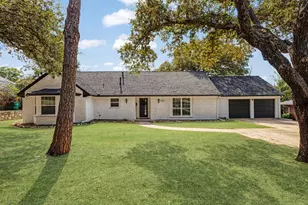 3805 Kimberly Ln, Fort Worth, TX 76133 - Photo 3