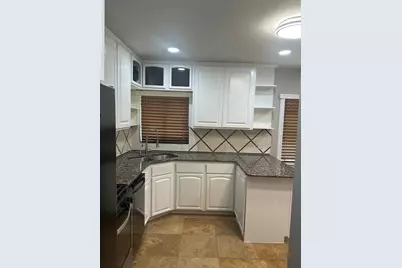 6365 Malcolm Drive, Dallas, TX 75214 - Photo 5