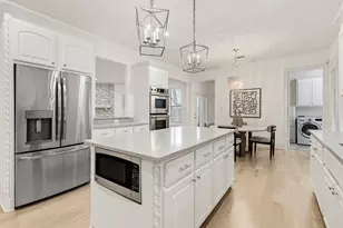 6828 Chevy Chase Ave, Dallas, TX 75225 - Photo 17