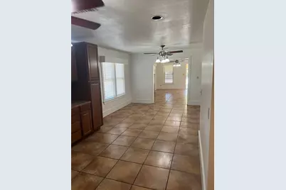 1209 Bawcom, Sweetwater, TX 79556 - Photo 3