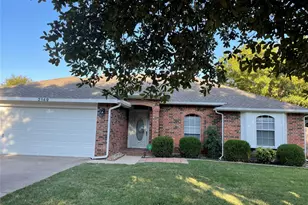 2149 Willowood Dr, Grapevine, TX 76051 - Photo 1