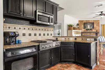 2210 N Sky Meadows Drive, Caddo Mills, TX 75135 - Photo 9