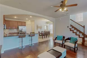 2556 Sarah Ln, Lewisville, TX 75056 - Photo 5