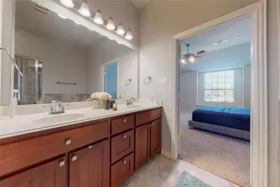 2556 Sarah Lane, Lewisville, TX 75056 - Photo 17