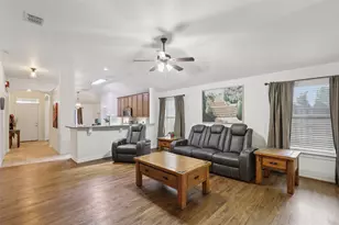 4109 Aqueduct Dr, Denton, TX 76210 - Photo 5