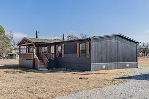 111 Co Rd 1303, Bridgeport, TX 76426 - Photo 3