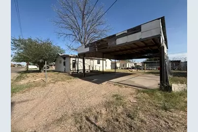 601 S Franklin Avenue, Monahans, TX 79756 - Photo 5
