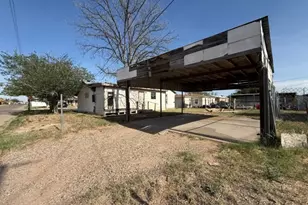 601 S Franklin Ave, Monahans, TX 79756 - Photo 5