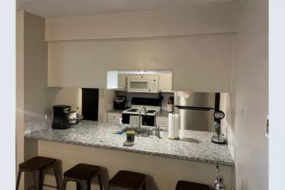 218 N Texas Boulevard #303, Denton, TX 76201 - Photo 7