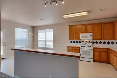 5205 Rush Creek Court, Fort Worth, TX 76244 - Photo 13