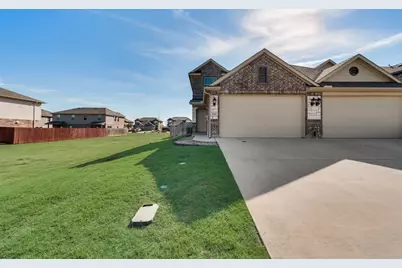 4929-4931 Sanger Circle Drive, Sanger, TX 76266 - Photo 3