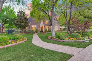 701 Regency Ct, Denton, TX 76210 - Photo 3