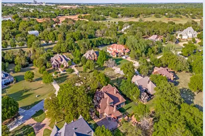 701 Regency Court, Denton, TX 76210 - Photo 39