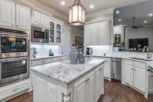 701 Regency Ct, Denton, TX 76210 - Photo 11