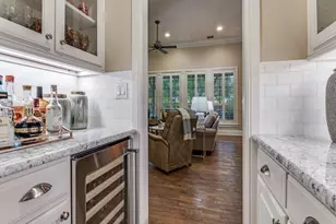 701 Regency Ct, Denton, TX 76210 - Photo 7