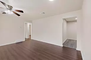 726 Jadewood Dr, Dallas, TX 75232 - Photo 9