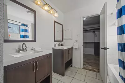 913 Sandhurst Drive, Plano, TX 75025 - Photo 25