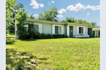 101 Twining Drive, Denison, TX 75020 - Photo 1