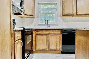 101 Twining Dr, Denison, TX 75020 - Photo 7