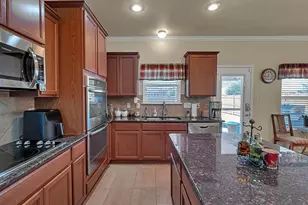 9836 Shallow Creek Dr, Waco, TX 76708 - Photo 13