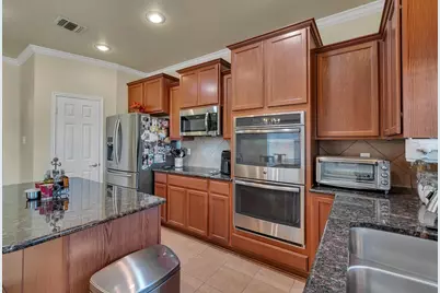 9836 Shallow Creek Drive, Waco, TX 76708 - Photo 11