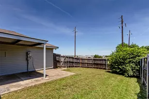 845 Applewood Dr, Cedar Hill, TX 75104 - Photo 25