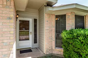 845 Applewood Dr, Cedar Hill, TX 75104 - Photo 3