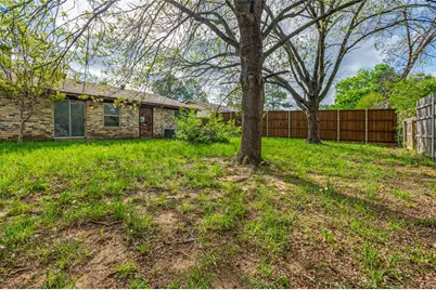 5306 Vincennes Court, Arlington, TX 76017 - Photo 23