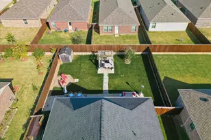 3105 Kaufman Ct, Little Elm, TX 75068 - Photo 23